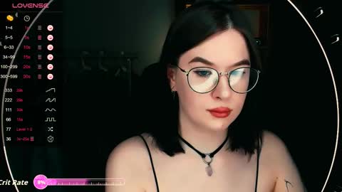 Snapshot of juicy_burrito chatting on 11/16/25, 08:58 Bella online show from 11/16/25, 08:58