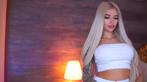 Jessye online show from 11/16/25, 08:47