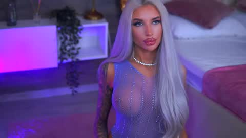 Jessye online show from 04/30/26, 08:57