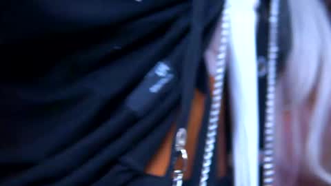 Jessye online show from 05/12/26, 07:55