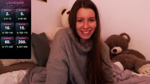 laura online show from 12/21/24, 12:16