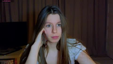 laura online show from 04/18/26, 08:09