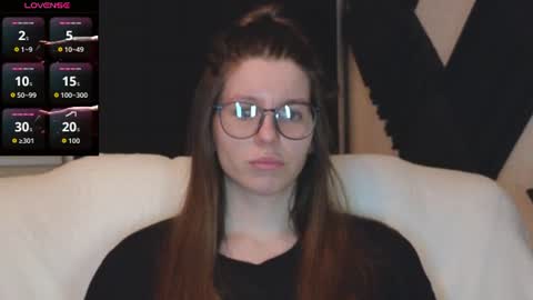 laura online show from 06/17/26, 08:28