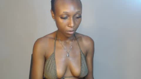 olivia online show from 04/03/26, 04:38