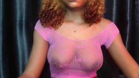 Snapshot of juicy_plumx chatting on 02/17/25, 07:58 Wet Baddie online show from 02/17/25, 07:58