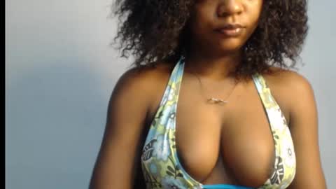 Snapshot of juicy_plumx chatting on 02/27/25, 08:50 Wet Baddie online show from 02/27/25, 08:50