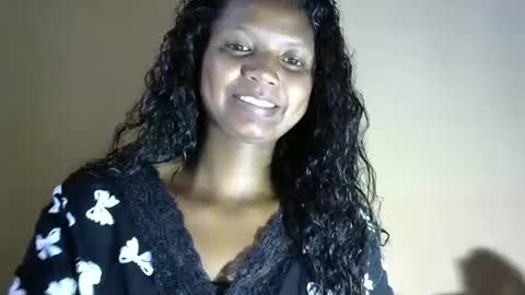 stellah online show from 02/15/25, 11:17