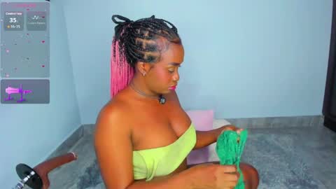 Your Paradise online show from 04/01/26, 01:06