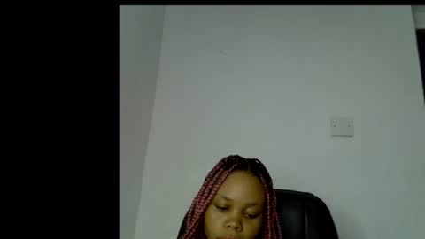 Snapshot of juicy_slut0 chatting on 07/05/26, 11:28 Champaign online show from 07/05/26, 11:28