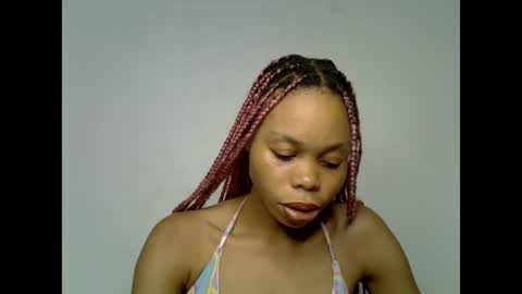 Snapshot of juicy_slut0 chatting on 07/13/26, 08:22 Champaign online show from 07/13/26, 08:22