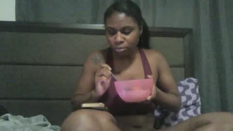 JuicyExotic online show from 10/24/25, 11:50