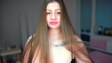 Elena online show from 04/12/26, 05:07