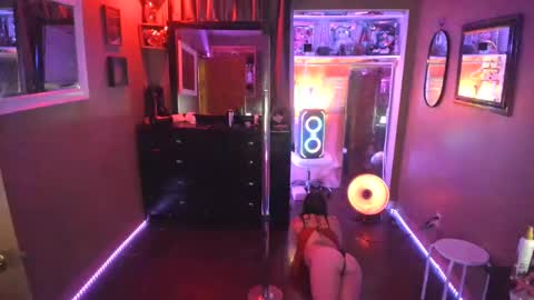 Snapshot of juicyjayxxx69 chatting on 02/14/25, 03:33 juicyjayxxx69 online show from 02/14/25, 03:33