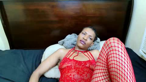 Snapshot of juicykayxxx chatting on 10/01/25, 01:55 Miss Kay online show from 10/01/25, 01:55