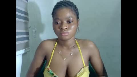 juicynpinkx online show from 04/06/26, 11:16