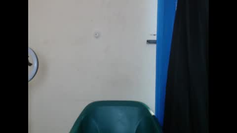 juicynwetx online show from 02/24/25, 10:15