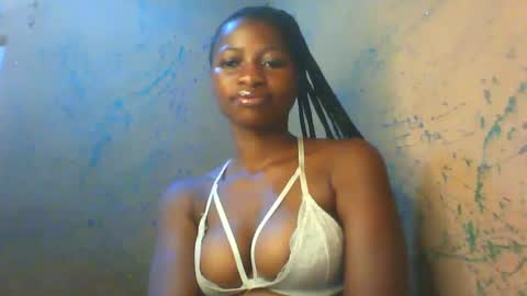 juicypiexx online show from 10/12/25, 02:49