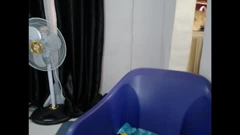 juicyxpink online show from 09/12/25, 07:19