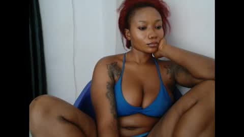 juicyxpink online show from 09/17/25, 01:18