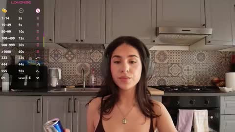 Snapshot of juicyydrip chatting on 10/25/25, 11:29 Juicy online show from 10/25/25, 11:29