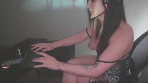 juju16be online show from 04/04/26, 11:02