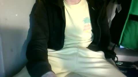 Snapshot of juju78juju chatting on 02/12/25, 09:54 juju78juju online show from 02/12/25, 09:54