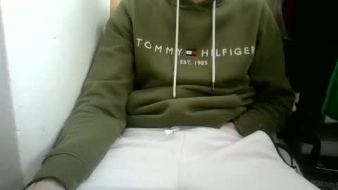 Snapshot of juju78juju chatting on 03/10/25, 11:53 juju78juju online show from 03/10/25, 11:53