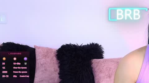 Jules and Gia online show from 05/18/26, 01:17