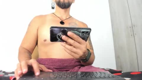 juleslake2 online show from 01/17/26, 02:05