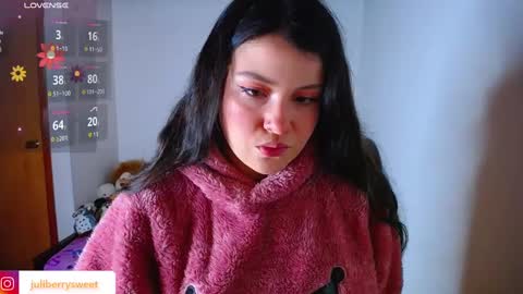 Juliana online show from 10/12/25, 09:36