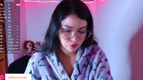 Juliana online show from 04/05/26, 03:04