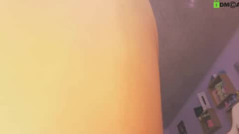 Juliana online show from 05/19/26, 06:03
