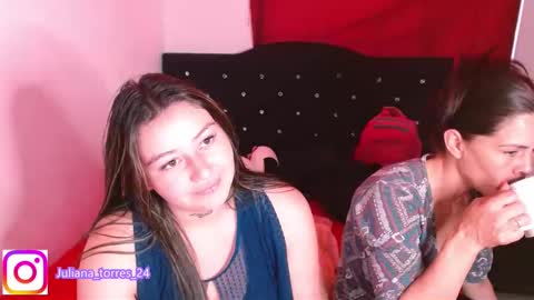 Snapshot of juli_69 chatting on 12/30/24, 10:34 Juliana Torres online show from 12/30/24, 10:34