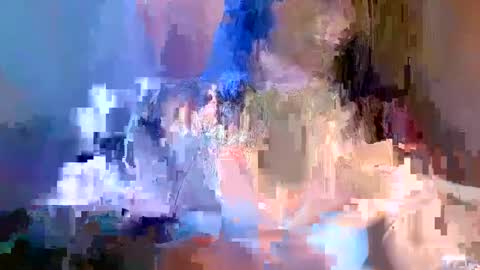 Snapshot of juli_69 chatting on 02/25/25, 12:36 Juliana Torres online show from 02/25/25, 12:36