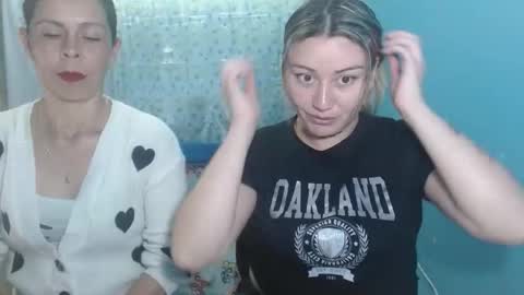  Juliana Torres  online show from 01/17/26, 07:39