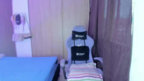 juli_santos_22 online show from 05/02/26, 10:26