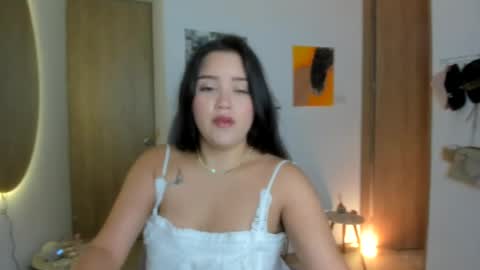 juli_santos_22 online show from 08/06/26, 11:56