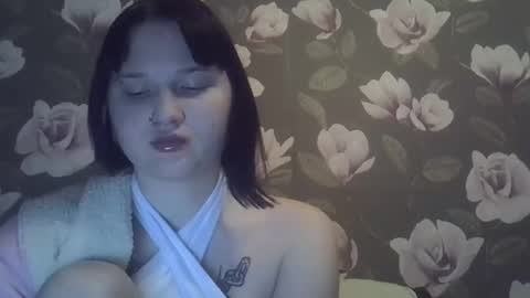 julia1605 online show from 02/22/26, 07:01