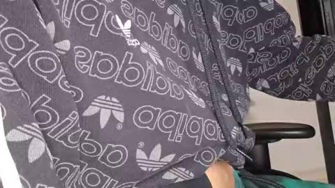 Snapshot of julia_official chatting on 09/29/25, 04:50 julia_official online show from 09/29/25, 04:50