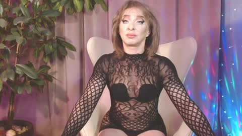 Julia online show from 01/28/25, 10:12