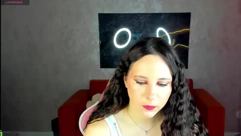 Snapshot of julia_shyy chatting on 05/04/26, 01:01 Julia Shyy online show from 05/04/26, 01:01