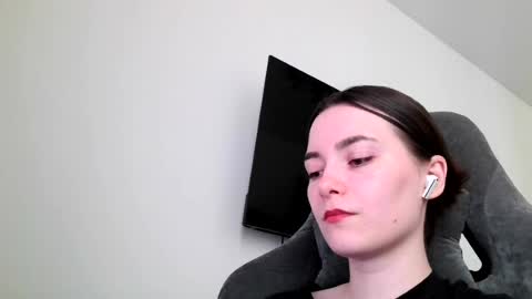 julia swety online show from 08/01/26, 06:45
