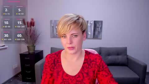 Julia online show from 01/12/25, 04:50