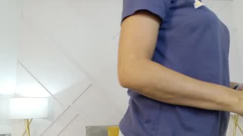 juliabadlee online show from 05/25/26, 12:16