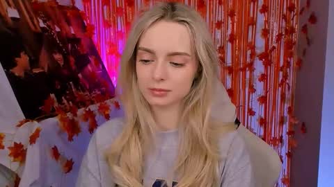 Julia online show from 11/17/25, 01:06