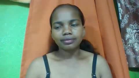 juliah02 online show from 03/28/26, 04:12