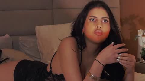 Snapshot of juliaharveyy chatting on 02/04/25, 08:13 Julia online show from 02/04/25, 08:13