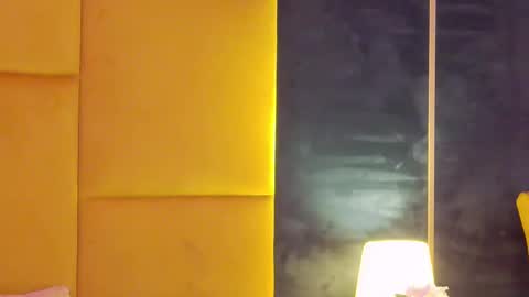 Snapshot of juliaharveyy chatting on 02/23/25, 06:12 Julia online show from 02/23/25, 06:12