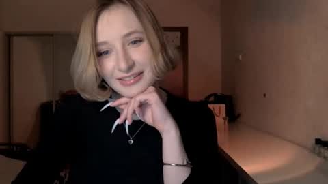 Snapshot of juliahupman chatting on 02/28/26, 04:19 Kate online show from 02/28/26, 04:19