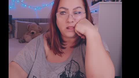 Snapshot of julialiones chatting on 12/30/24, 05:13 julialiones online show from 12/30/24, 05:13